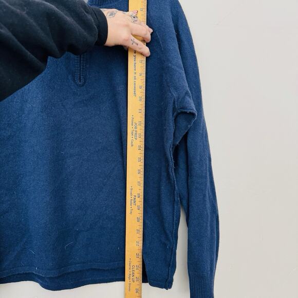 The North Face Blue 1/4 Zip Pullover Sweater Men’s Size M - Picture 5 of 7